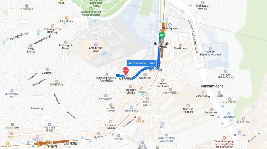 Walking route to Leeum Museum of Art from Hangangjin Station